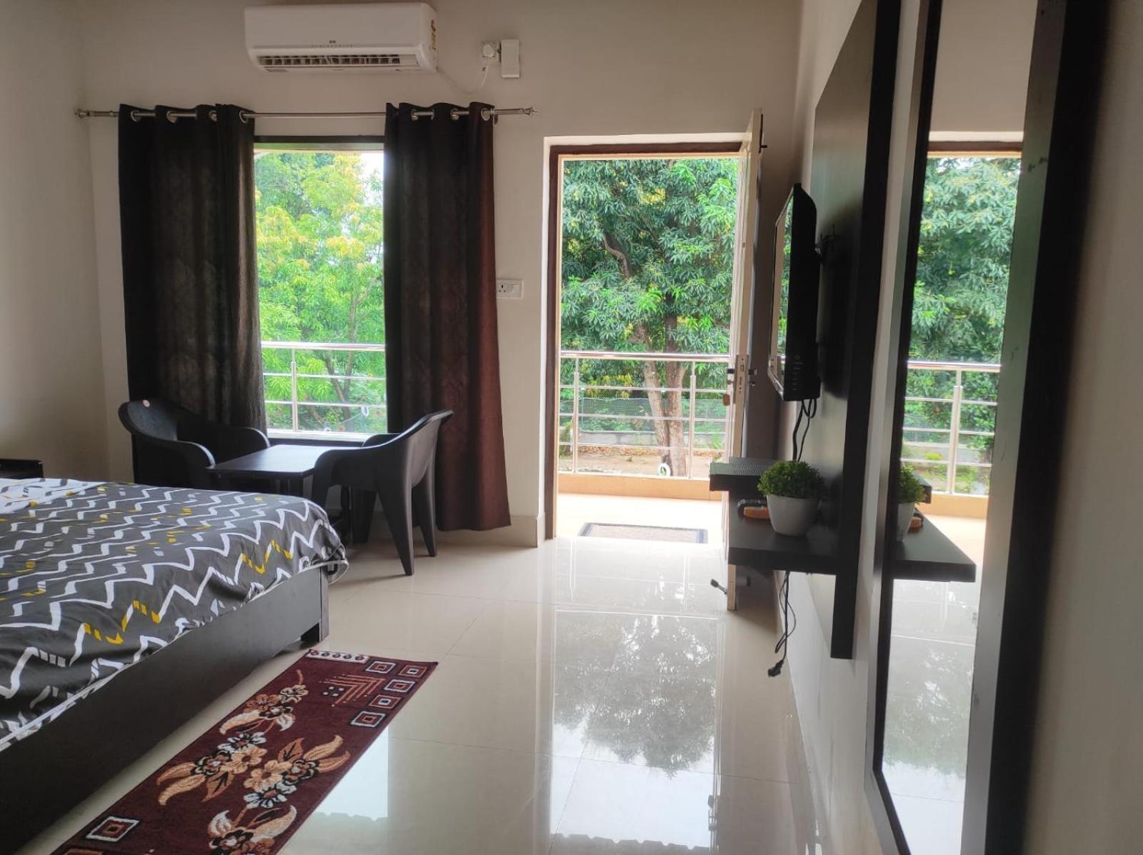 Anugraha Homestay Рамнагар Екстериор снимка